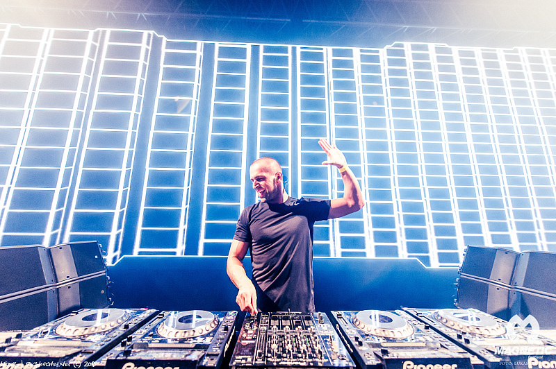 MAGNETIC FESTIVAL - Pátek 18. 12. 2015