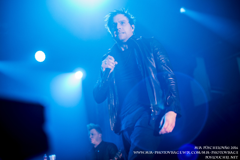 THREE DAYS GRACE - Neděle 24. 1. 2016
