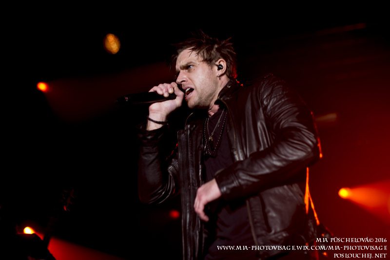 THREE DAYS GRACE - Neděle 24. 1. 2016