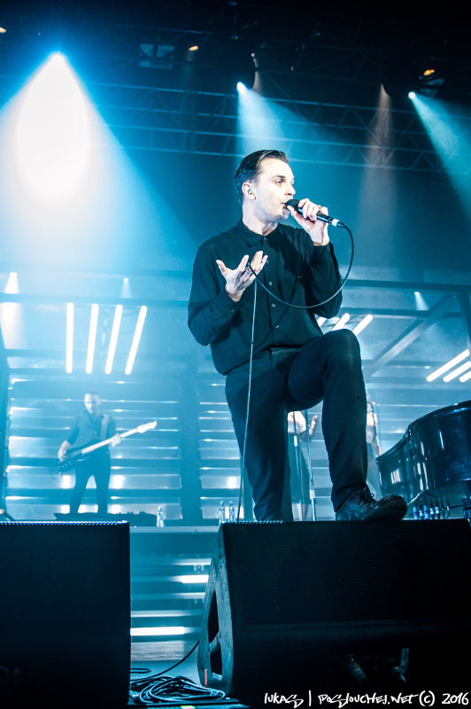 HURTS - Čtvrtek 25. 2. 2016