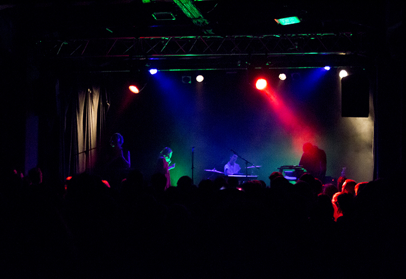 AUSTRA - Čtvrtek 19. 10. 2017