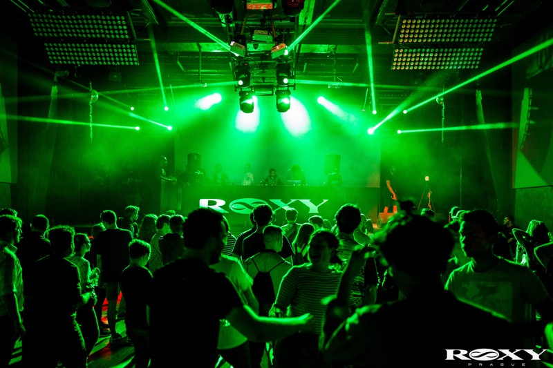 MED SCHOOL - ETHERWOOD - Pátek 20. 4. 2018