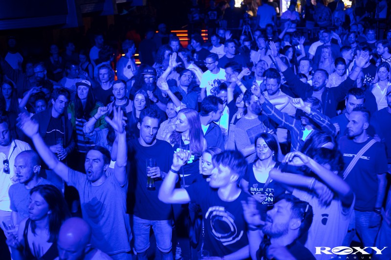 MED SCHOOL - ETHERWOOD - Pátek 20. 4. 2018