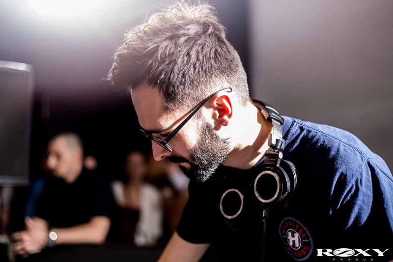 MED SCHOOL - ETHERWOOD - Pátek 20. 4. 2018