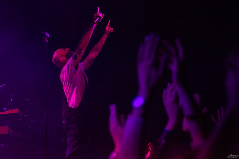 X AMBASSADORS - Neděle 5. 5. 2019