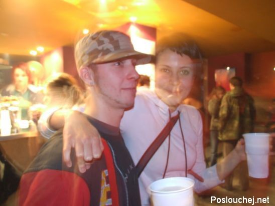 Koncert ke dni lidských práv v Roxy