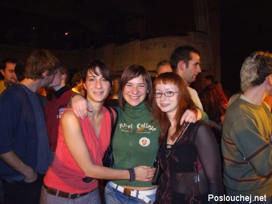 Koncert ke dni lidských práv v Roxy