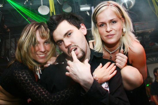Full House - Duplex  19.1.06