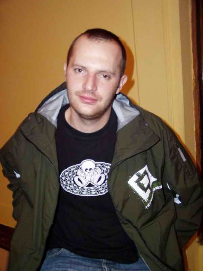 Vibrations - Praha - 14.4.06 - 2.?ást
