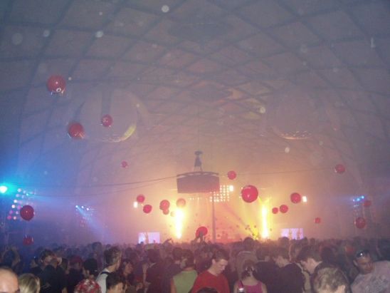 Vibrations - Praha - 14.4.06 - 2.?ást