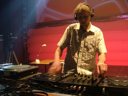 Vibrations - Praha - 14.4.06