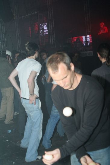 MXTronica - Pr?myslový palác - 12.5.06 - 3. ?ást
