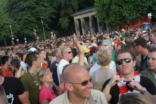 Love Parade - 15.7.06 - 2. ?ást