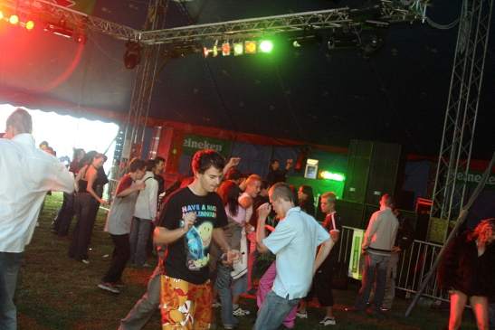 BeeFree - Bratislava - 4.8. 06