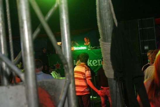 BeeFree - Bratislava - 4.8. 06