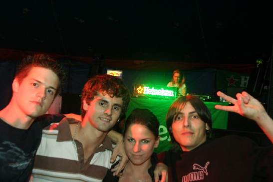 BeeFree - Bratislava - 4.8. 06