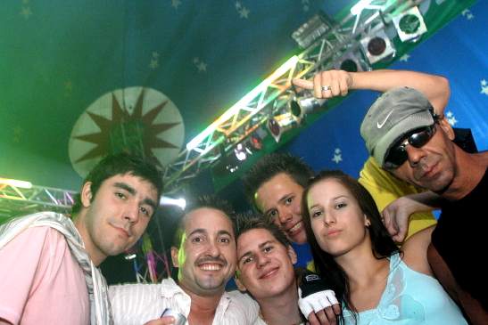 BeeFree - Bratislava - 4.8. 06