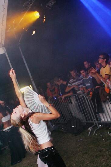 BeeFree - Bratislava - 4.8. 06