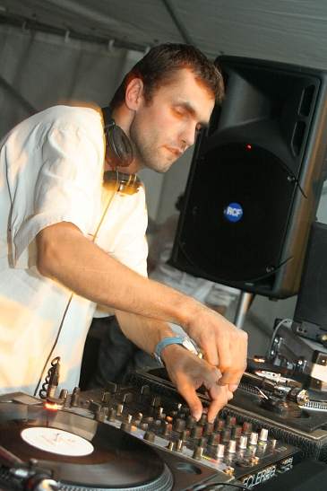 BeeFree - Bratislava - 4.8. 06