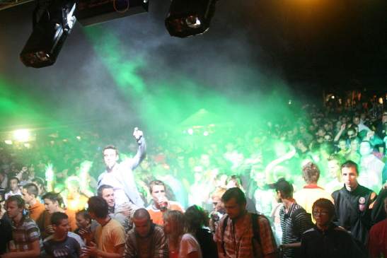 BeeFree - Bratislava - 4.8. 06