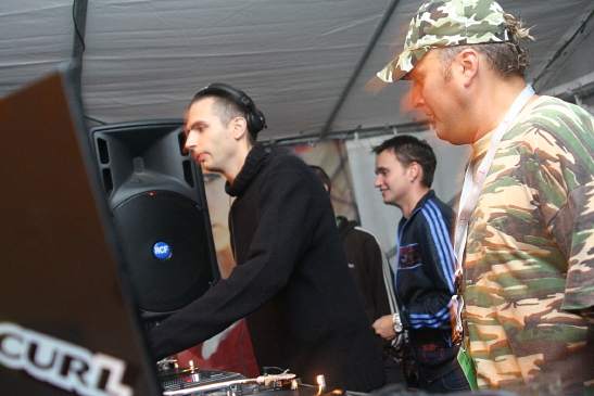 BeeFree - Bratislava - 4.8. 06