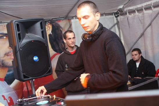 BeeFree - Bratislava - 4.8. 06