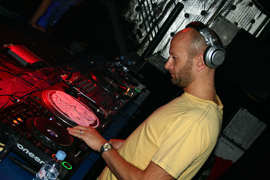 Mixer - Radost FX - 8.9. 06