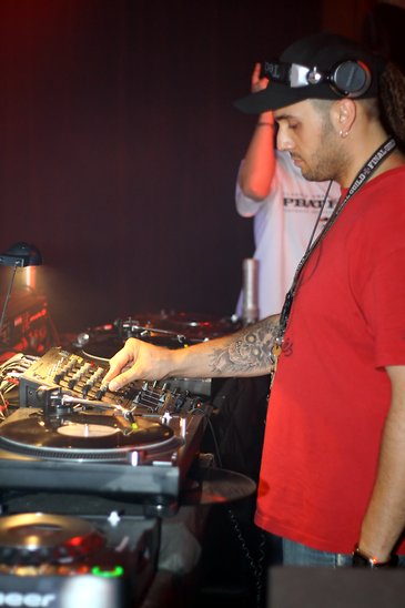 Ultima - Roxy - 16.9. 06