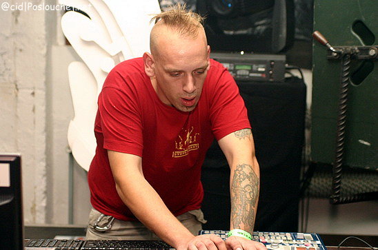 Full-On - Harfa - 13. 10. 2006 - 2. ?ást