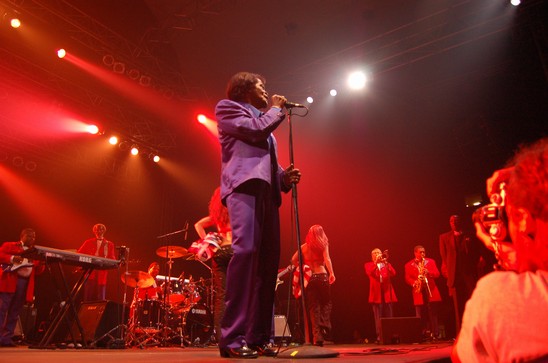 James Brown - T-Mobile Aréna - 4.11. 06