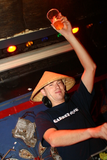 Tekkno Night v Crossu - 20.11. 06