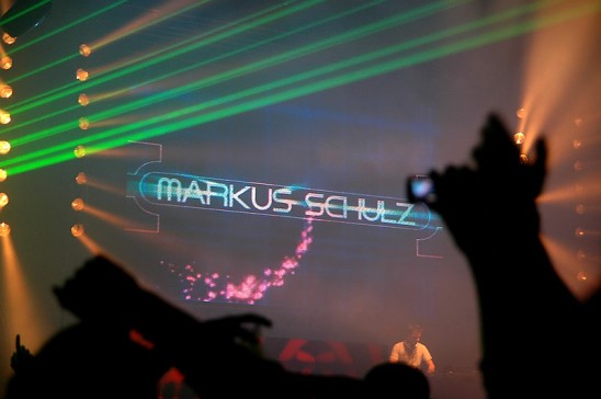 Transmission - 25.11. - 4. cast