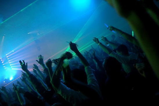 Transmission - 25.11. - 4. cast