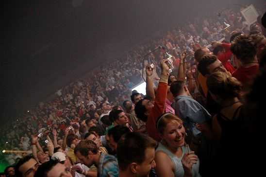 Transmission - 25.11. - 4. cast