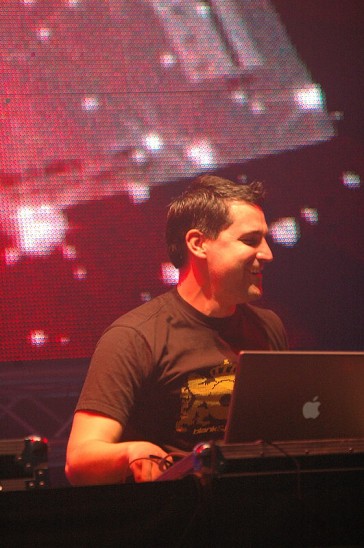 Transmission - 25.11. - 4. cast