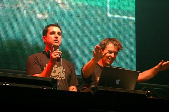 Transmission - 25.11. - 4. cast
