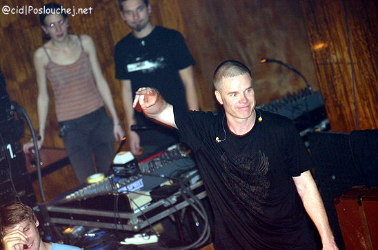 Dog Eat Dog v Lucerna Baru - 27.11. 06