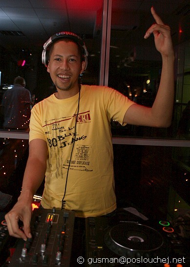 Beats in the sky - lighthouse - 7.12. 06