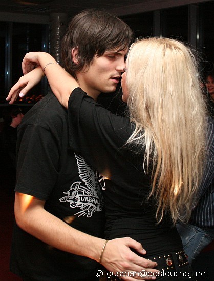 Beats in the sky - lighthouse - 7.12. 06
