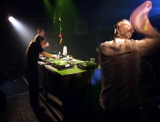 break 4 beats - fleda - 15.12. 06