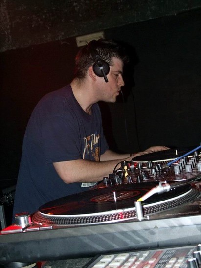 BASSINFECTION - Pátek 30. 3. 2007