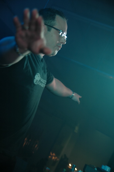 Cybertronic - cast 3.