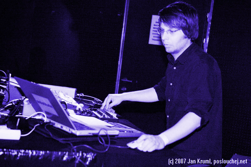 UNSOUND FESTIVAL - Středa 18. 4. 2007 až Čtvrtek 19. 4. 2007