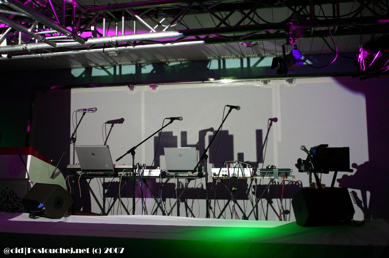 ELECTRONIC BEATS TOWER SPECIAL - Pátek 20. 4. 2007
