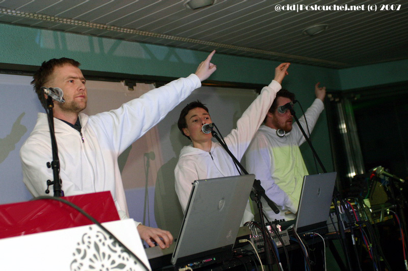 ELECTRONIC BEATS TOWER SPECIAL - Pátek 20. 4. 2007