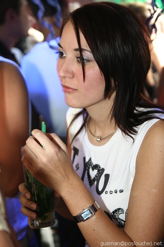 POSLOUCHEJ.NET B-DAY PARTY - Pátek 20. 4. 2007