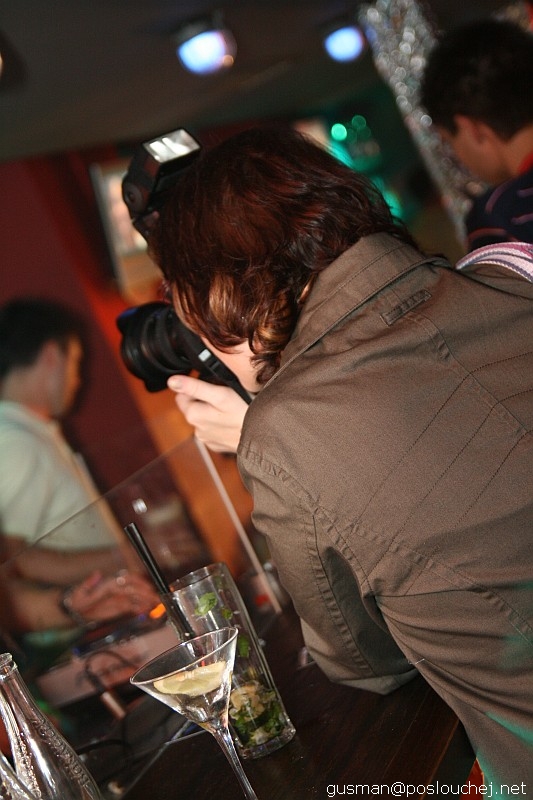 POSLOUCHEJ.NET B-DAY PARTY - Pátek 20. 4. 2007