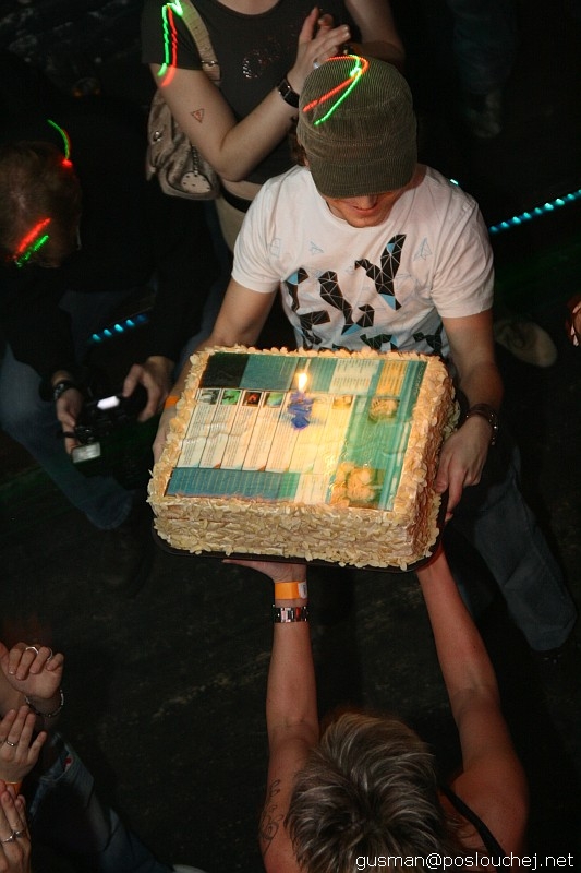 POSLOUCHEJ.NET B-DAY PARTY - Pátek 20. 4. 2007