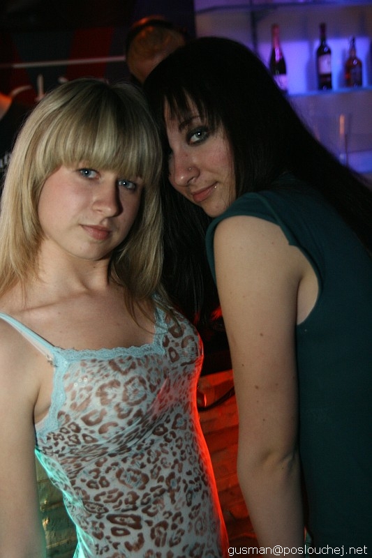POSLOUCHEJ.NET B-DAY PARTY - Pátek 20. 4. 2007