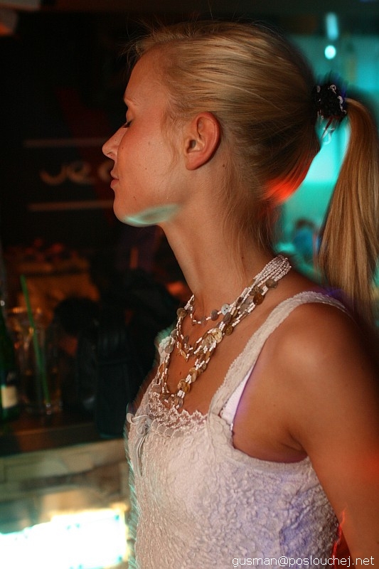 POSLOUCHEJ.NET B-DAY PARTY - Pátek 20. 4. 2007